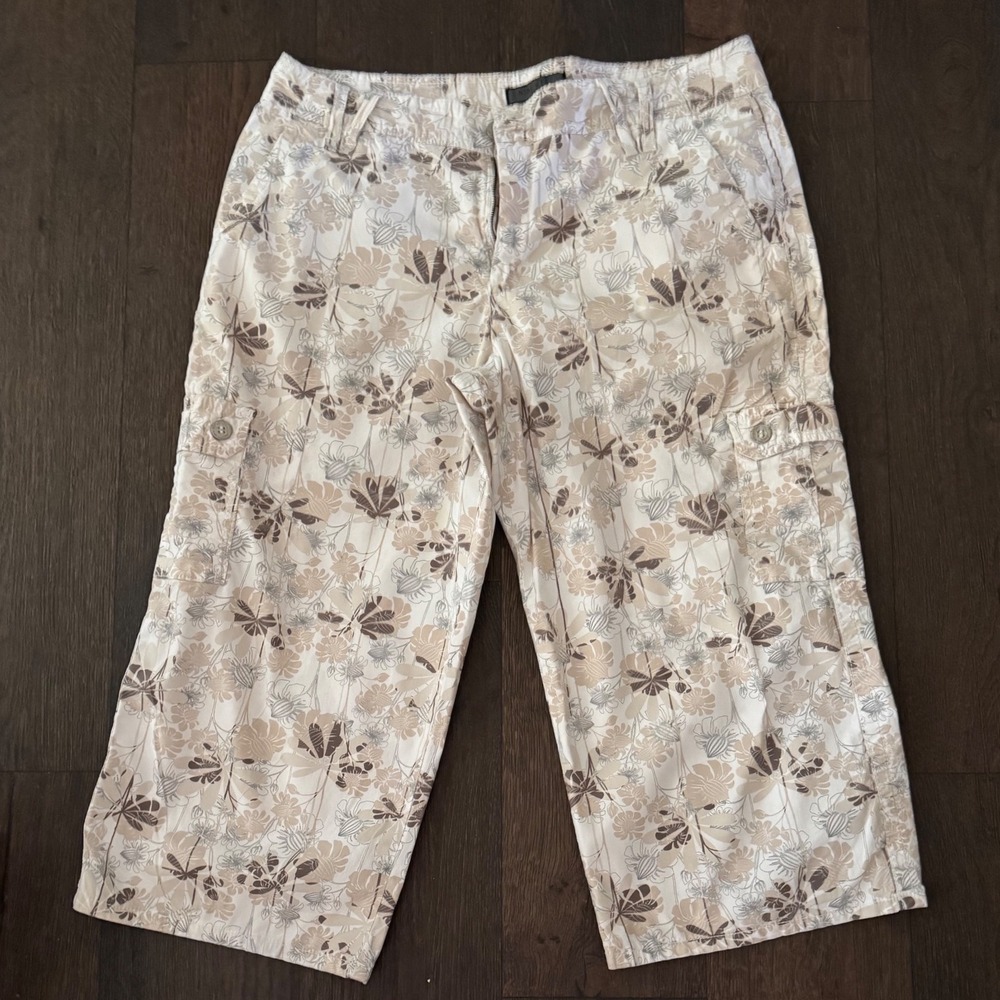 Nine West Jeans Floral Cargo Capri Pants Womens 14 Tan Cream Cropped Trousers